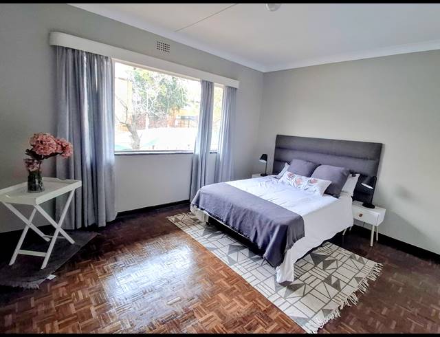2 BEDROOM DUPLEX FOR SALE IN WINDSOR EAST